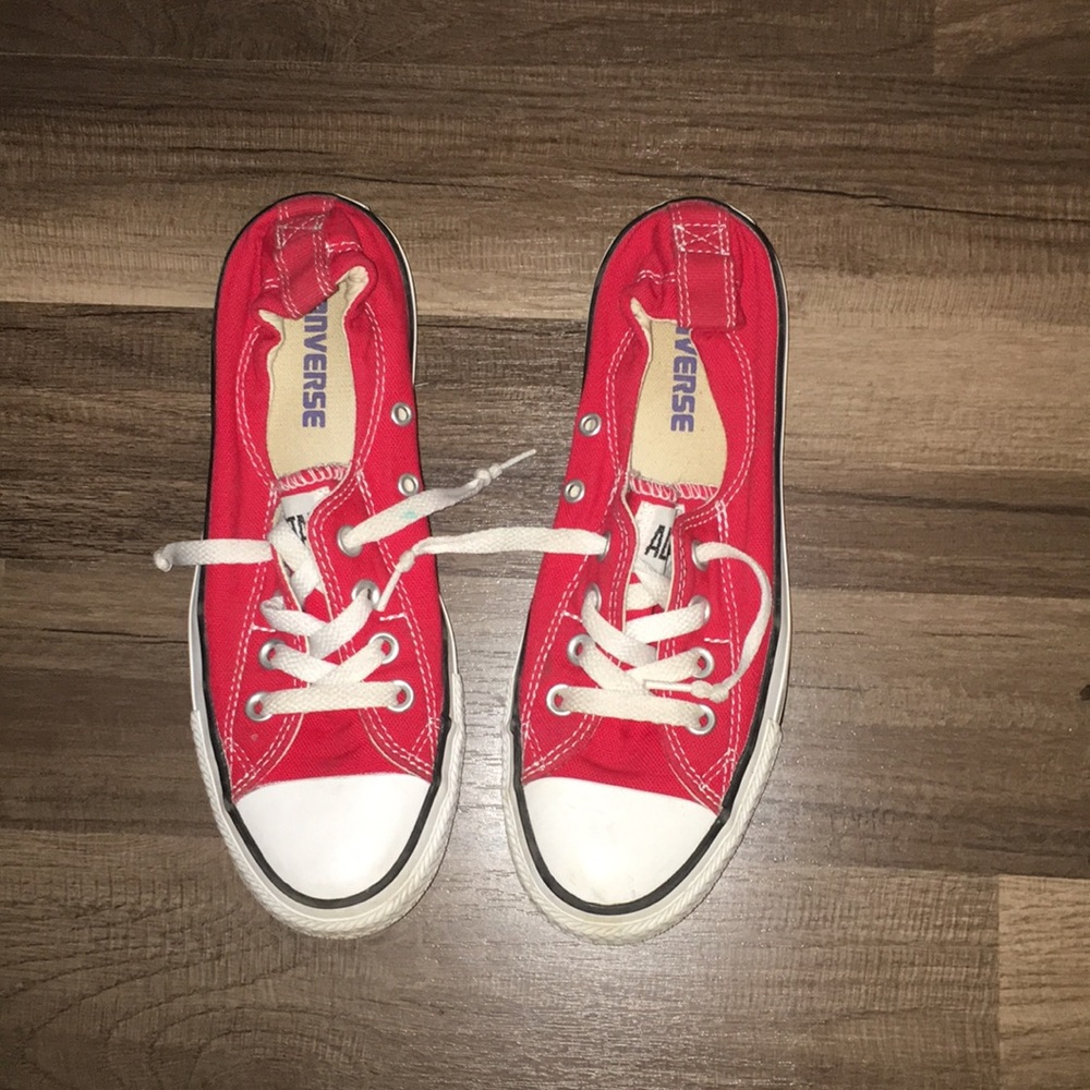 Converse red women’s size 7